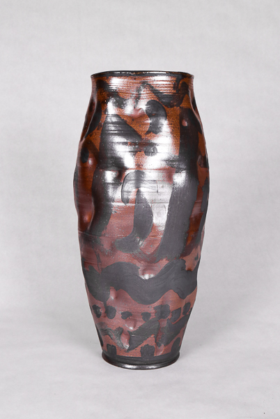 Pako by Ebitenyefa Baralaye, soda-fired stoneware